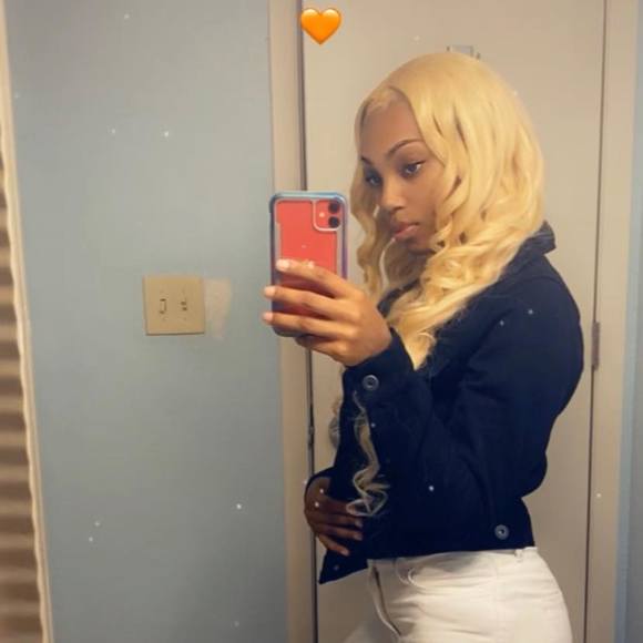 tawniefavors1